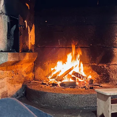 Casa O Segredo, Costa Da Morte Con Piscina Coristanco